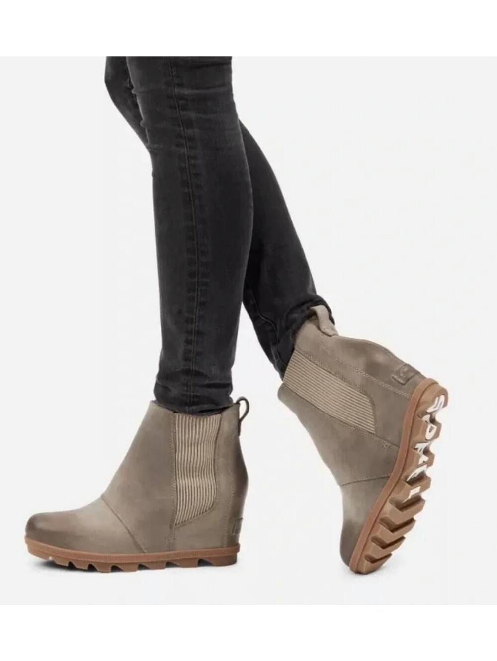 Sorel Joan of Arctic Wedge Chelsea Boots Sz 8.5 Waterproof Leather